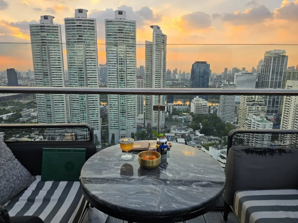 ABar Rooftop - Photo 2