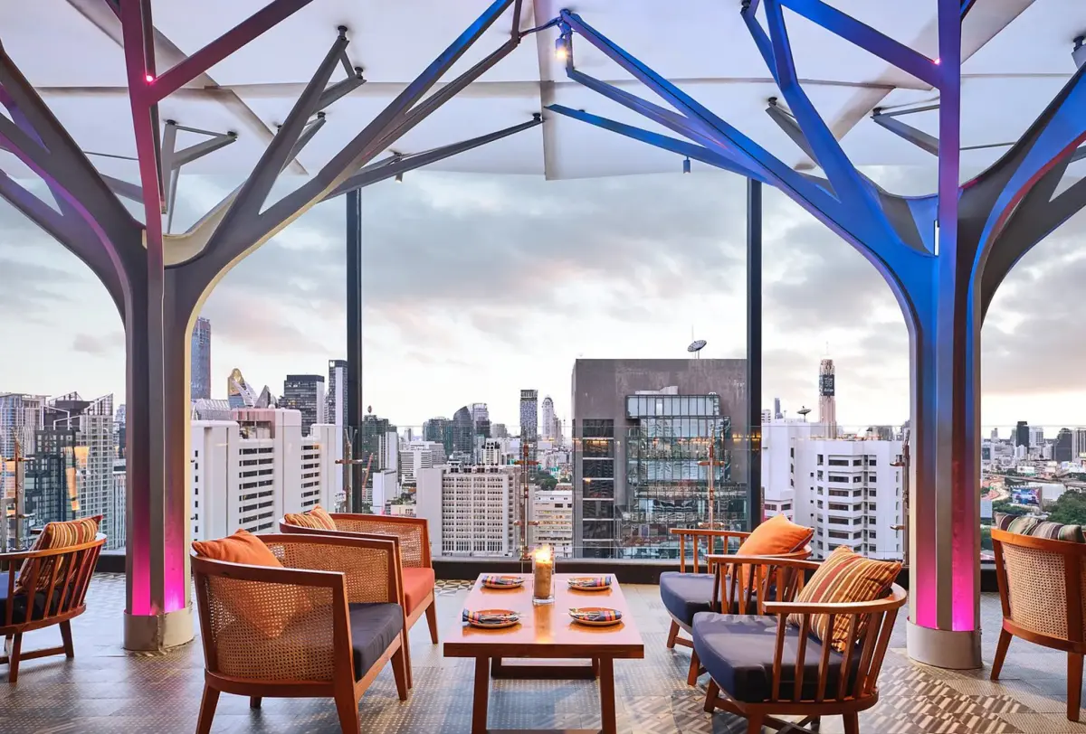 Above Eleven - Photo 5