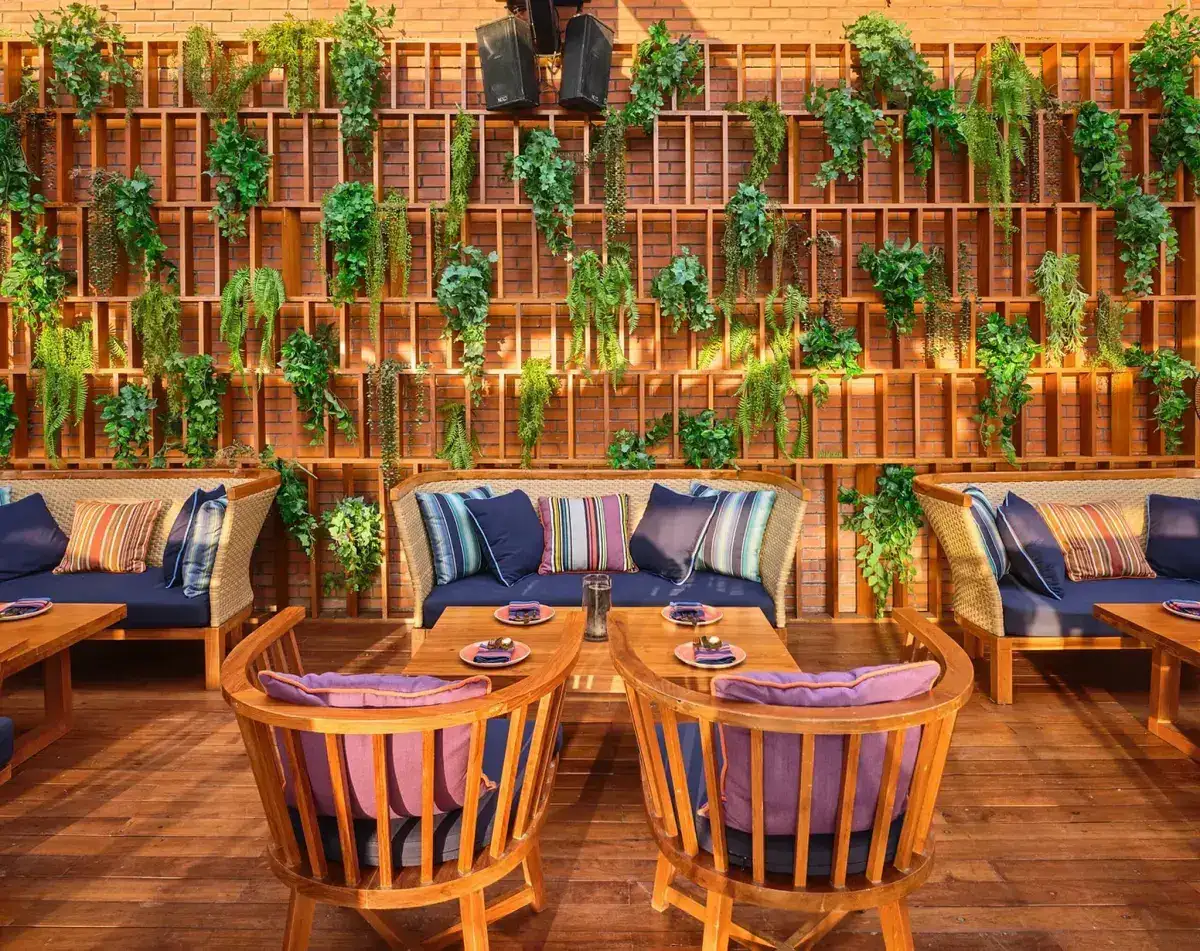 Above Eleven - Photo 9