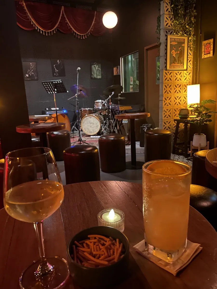 Bangkok Mojo - Photo 2