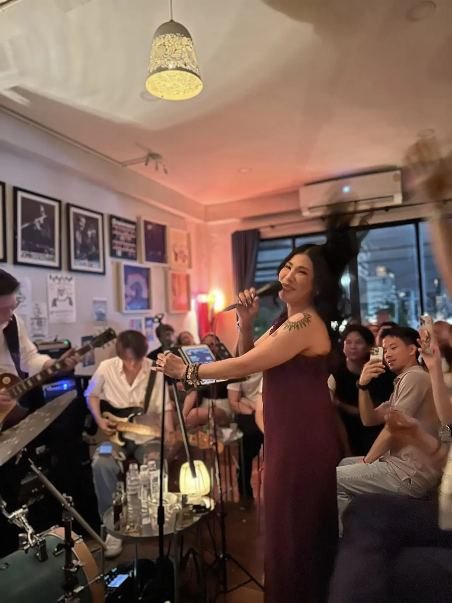 Bluebird Jazz Bar - Photo 2