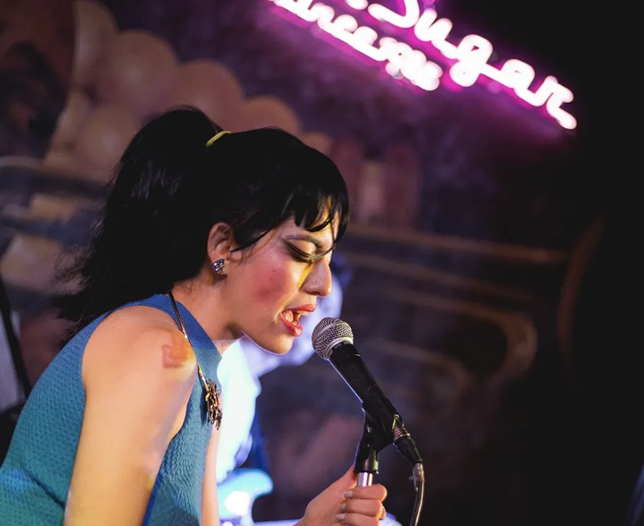 Brown Sugar - Jazz Bars in Yaowarat, Bangkok