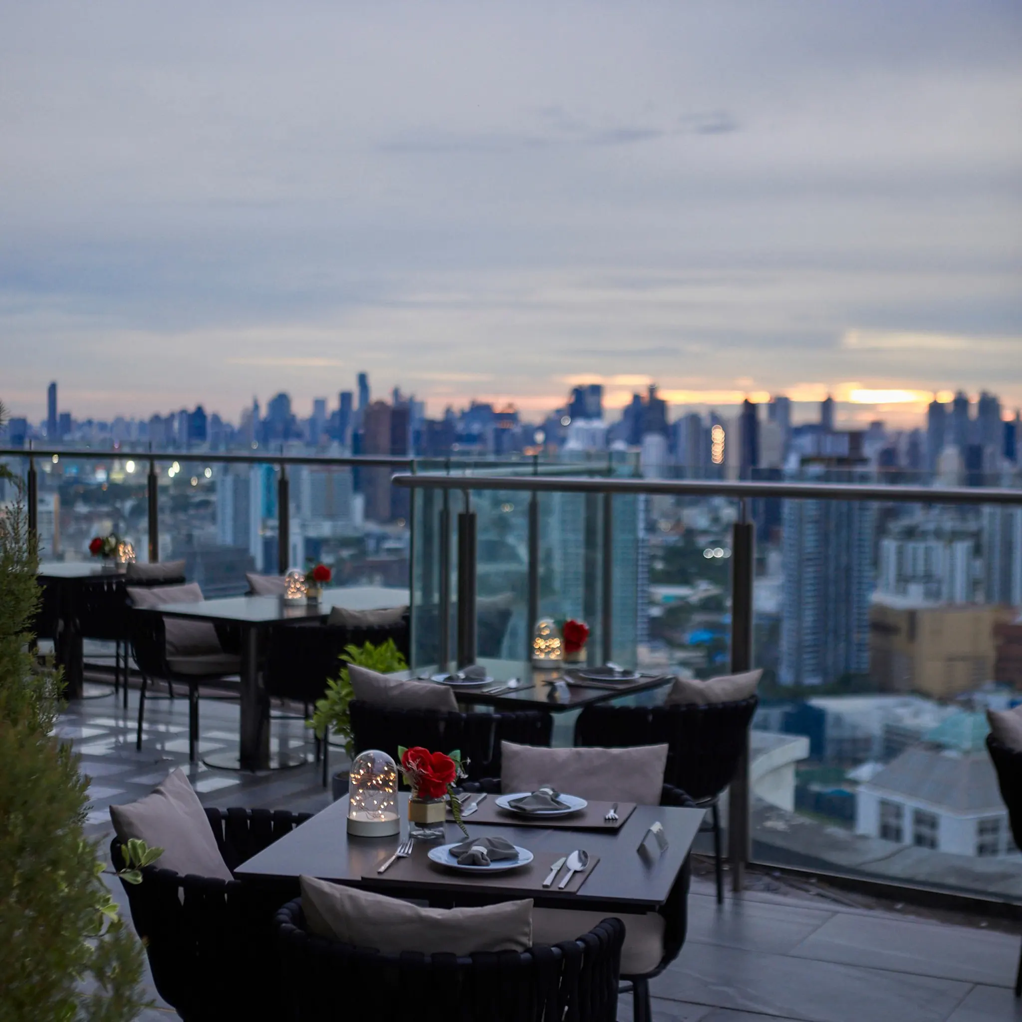 Cielo Sky Bar & Restaurant - Photo 6