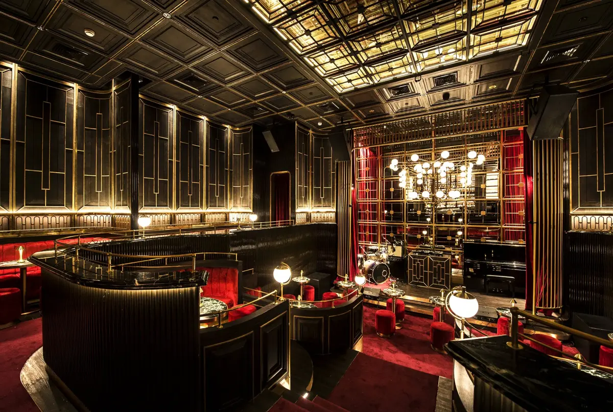 Crimson Room - Photo 4