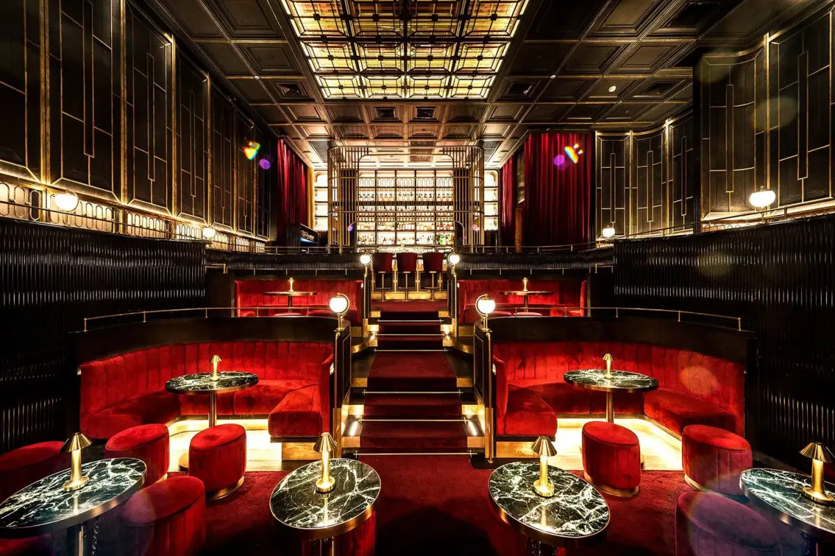 Crimson Room - Jazz Bars in Langsuan, Bangkok