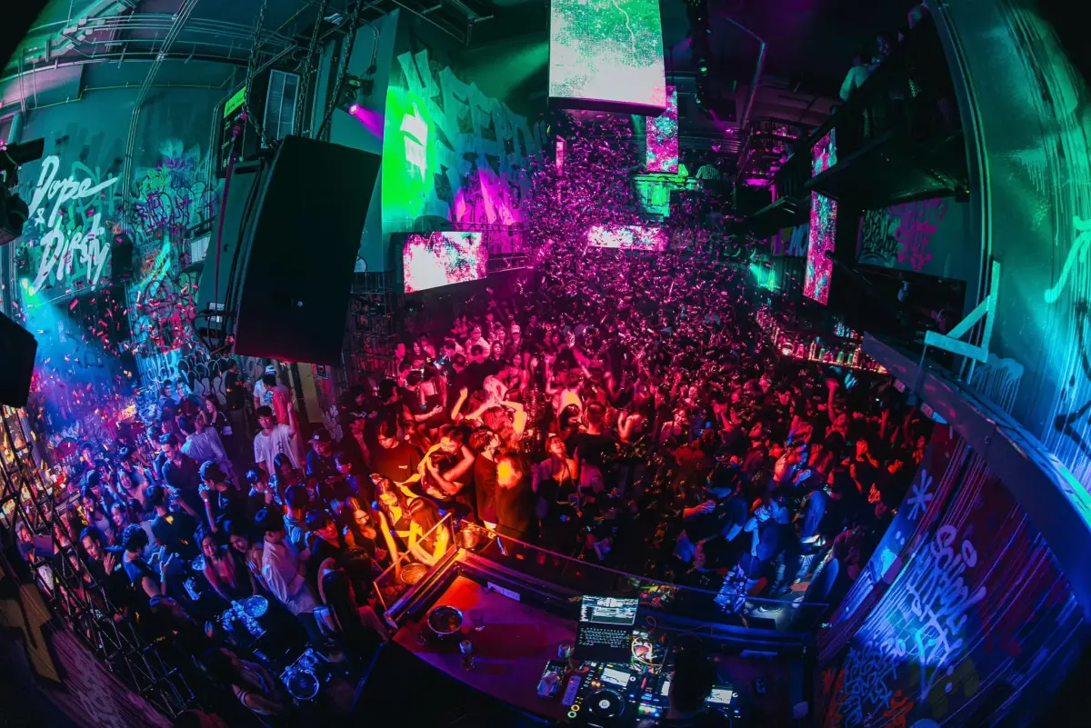 Dope & Dirty - Photo 6