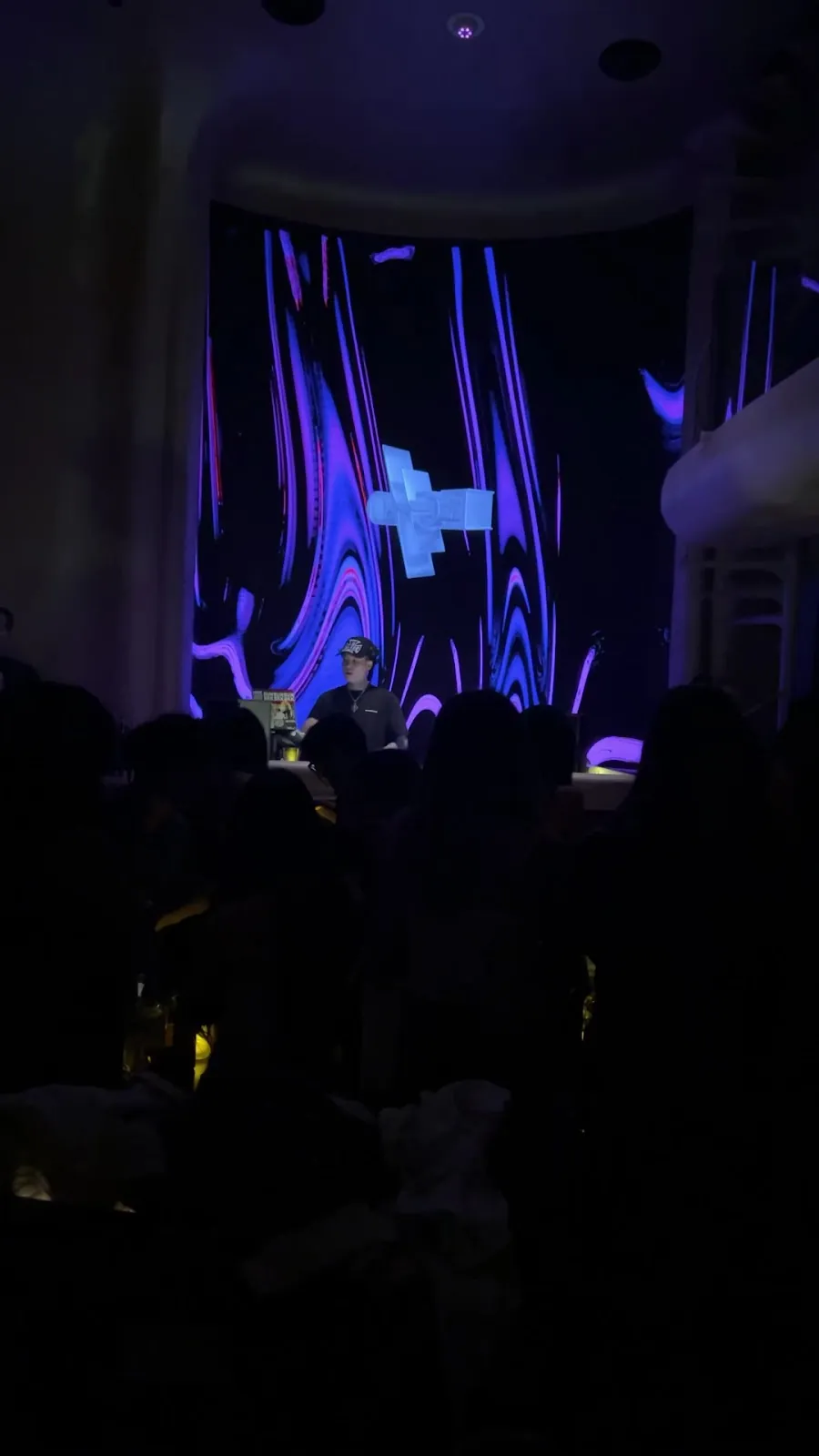 Echo Club Bangkok - Photo 4