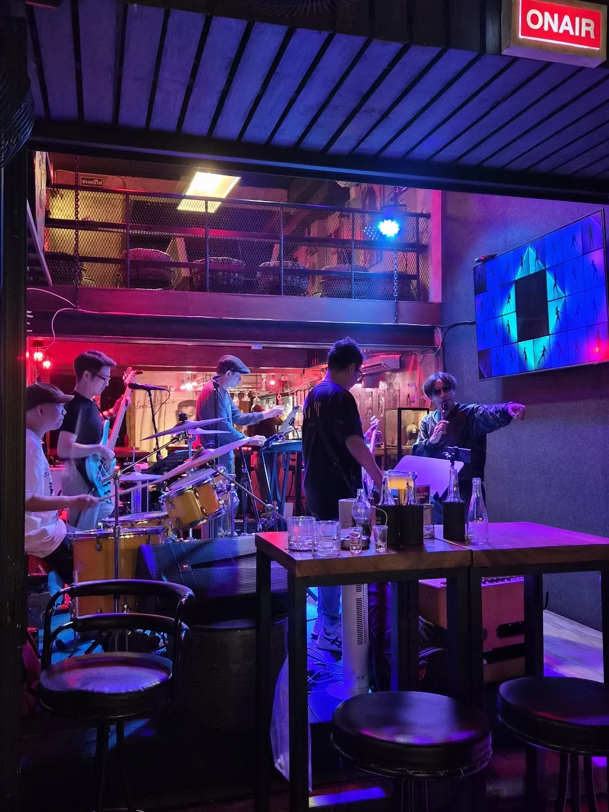 Green Room Bangkok - Photo 2