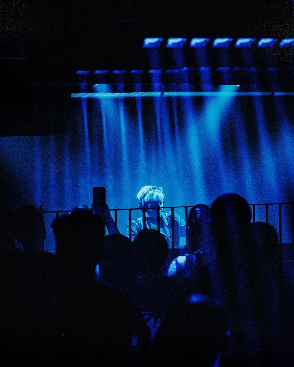 Horn - Photo 1