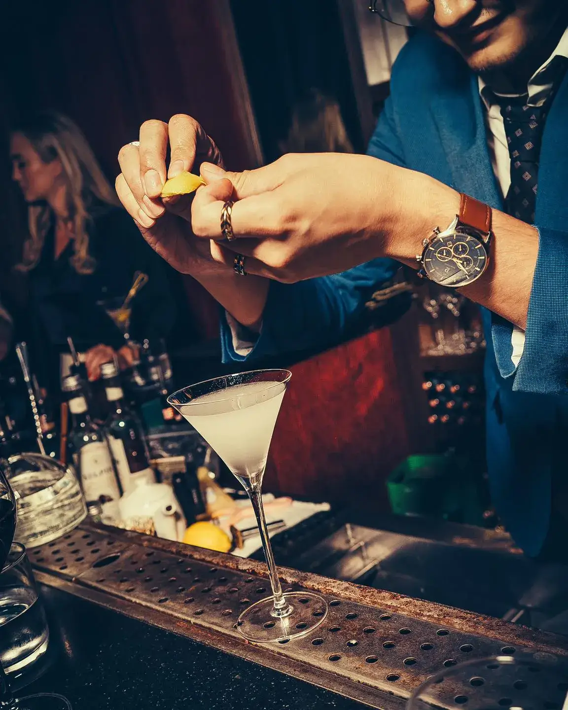 Iron Balls Parlour - Photo 3