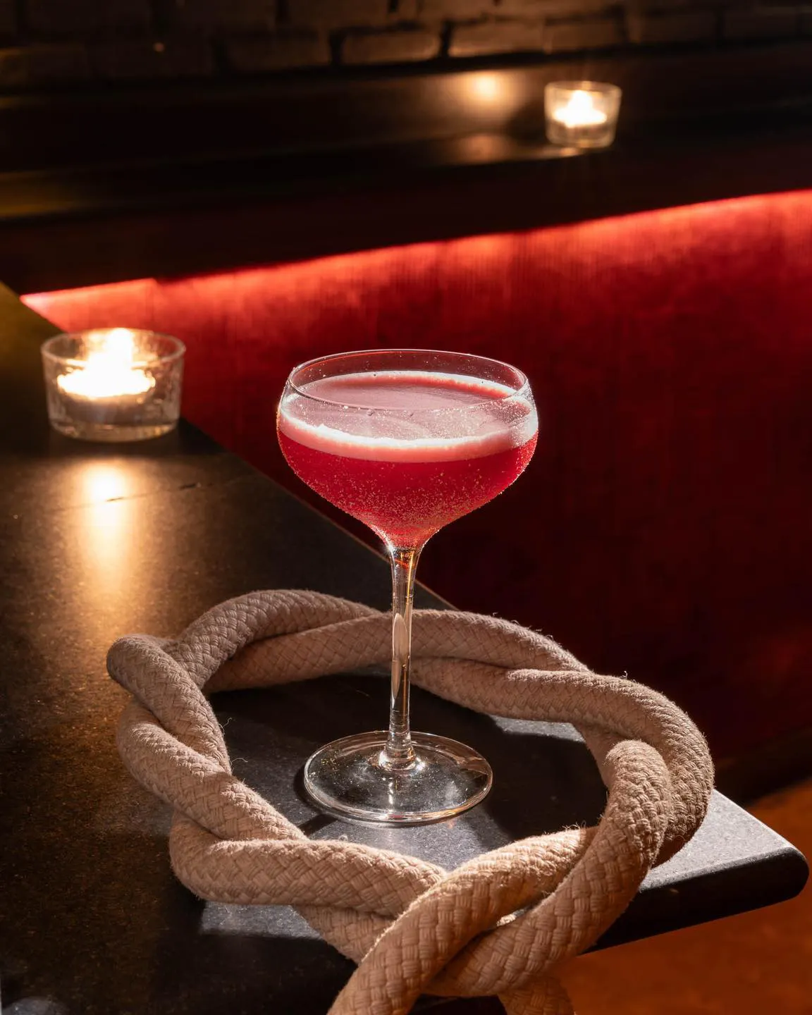 Iron Balls Parlour - Photo 7