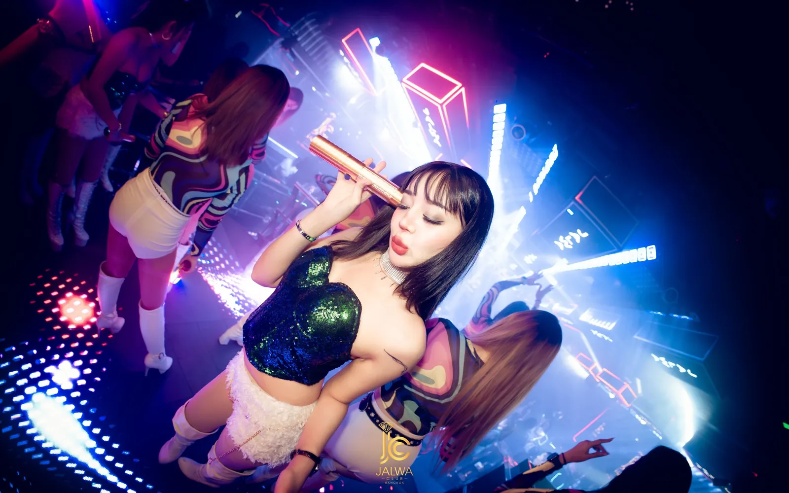 Jalwa Club Bangkok - Nightclubs in Nana, Bangkok