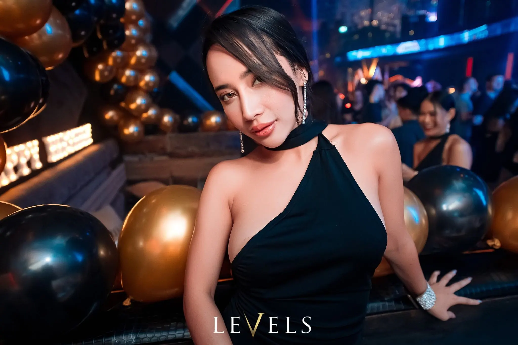 Levels - Photo 9