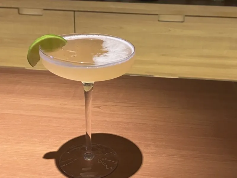 Lost in Thaislation - Photo 5