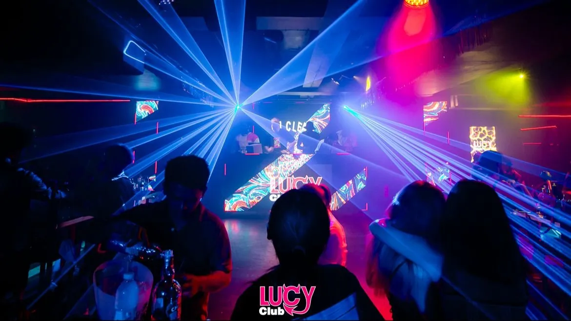 Lucy Club - Photo 1