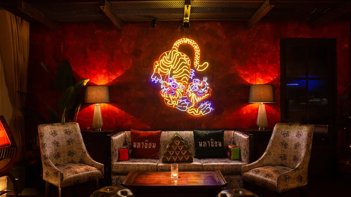 Mahaniyom Cocktail Bar - Photo 2