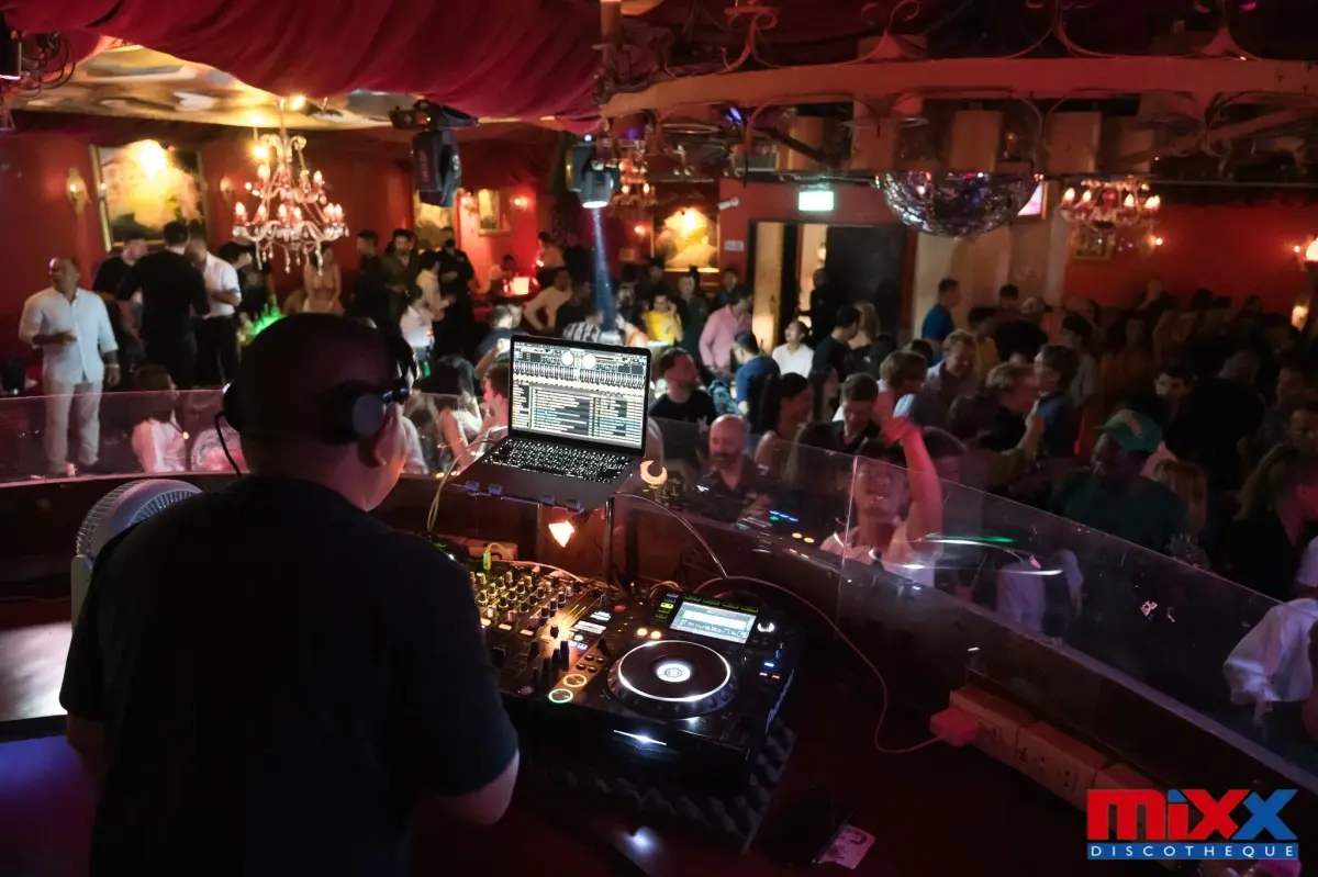 Mixx Discotheque - Photo 2
