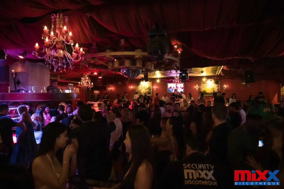 Mixx Discotheque - Photo 3