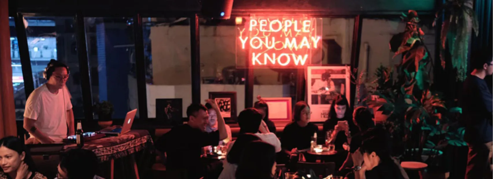 Mutual Bar - Photo 1