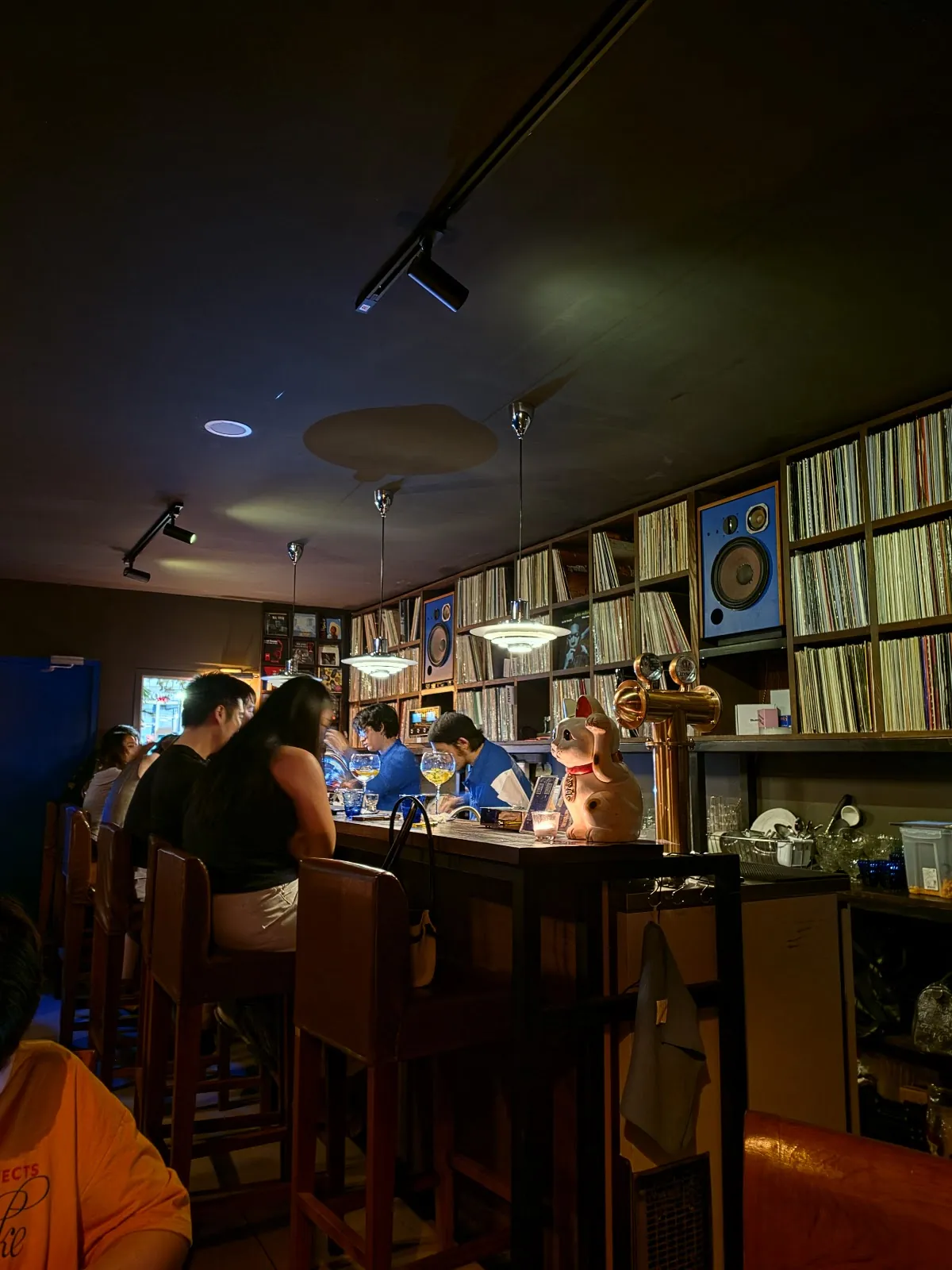 OBi Record Bar - Photo 1