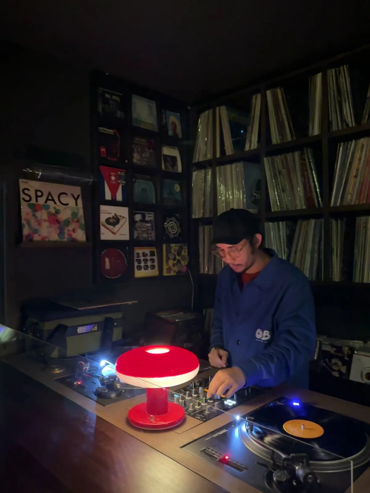 OBi Record Bar - Photo 2