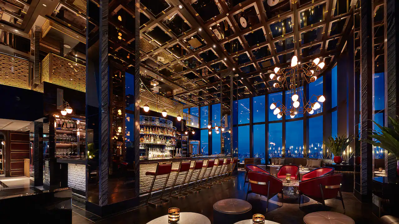 Penthouse Bar & Grill - Rooftops in Phloen Chit, Bangkok
