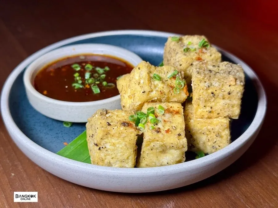 Sato San Rooftop Bar - Photo 4