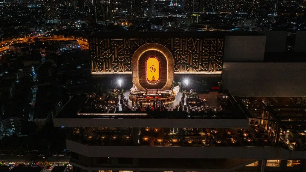 SIN Rooftop Bar - Rooftops in Thon Buri, Bangkok