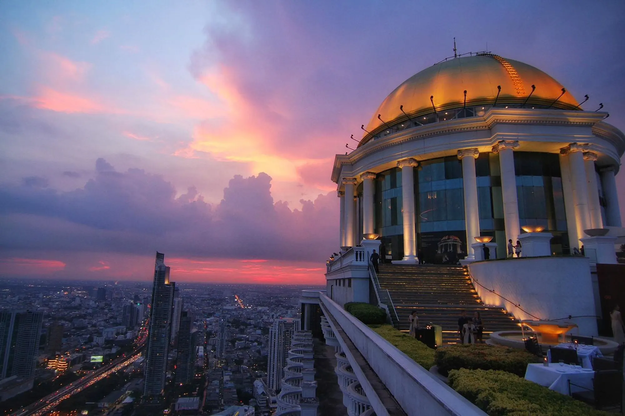 Sky Bar at Lebua - Photo 1