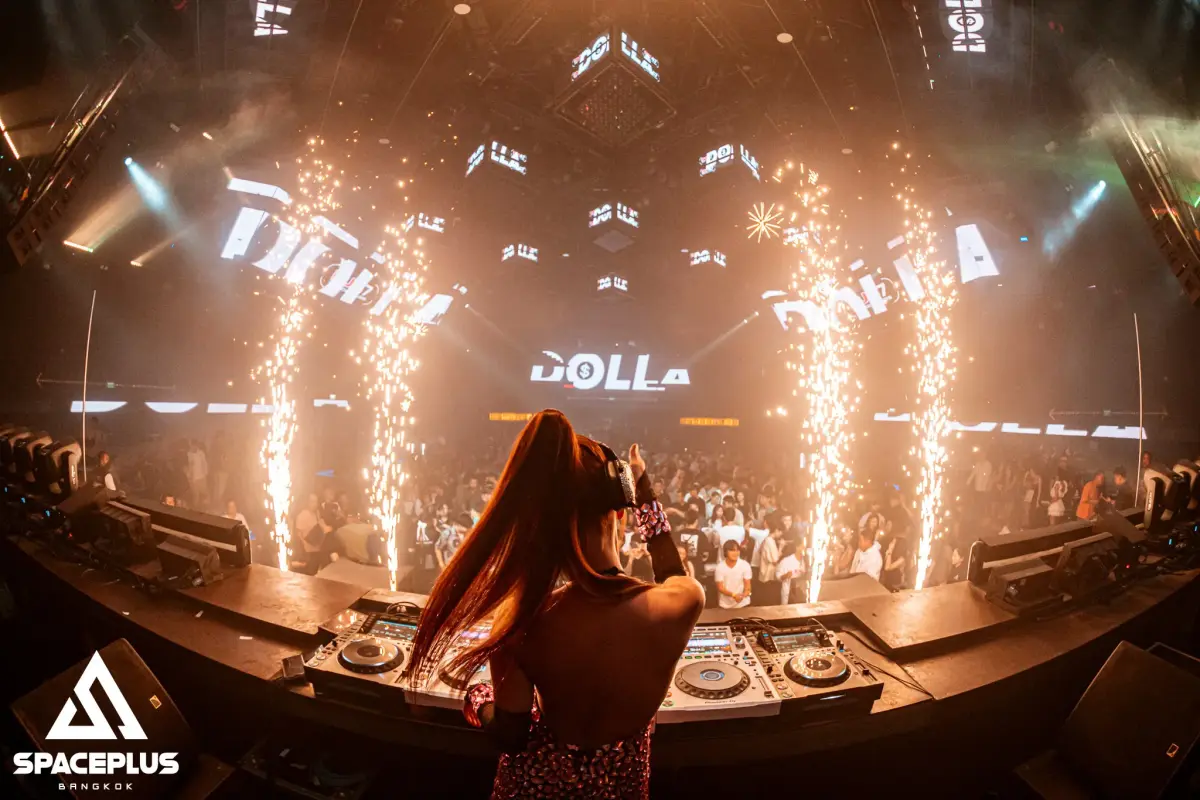 Space Plus - Nightclubs in RCA, Bangkok