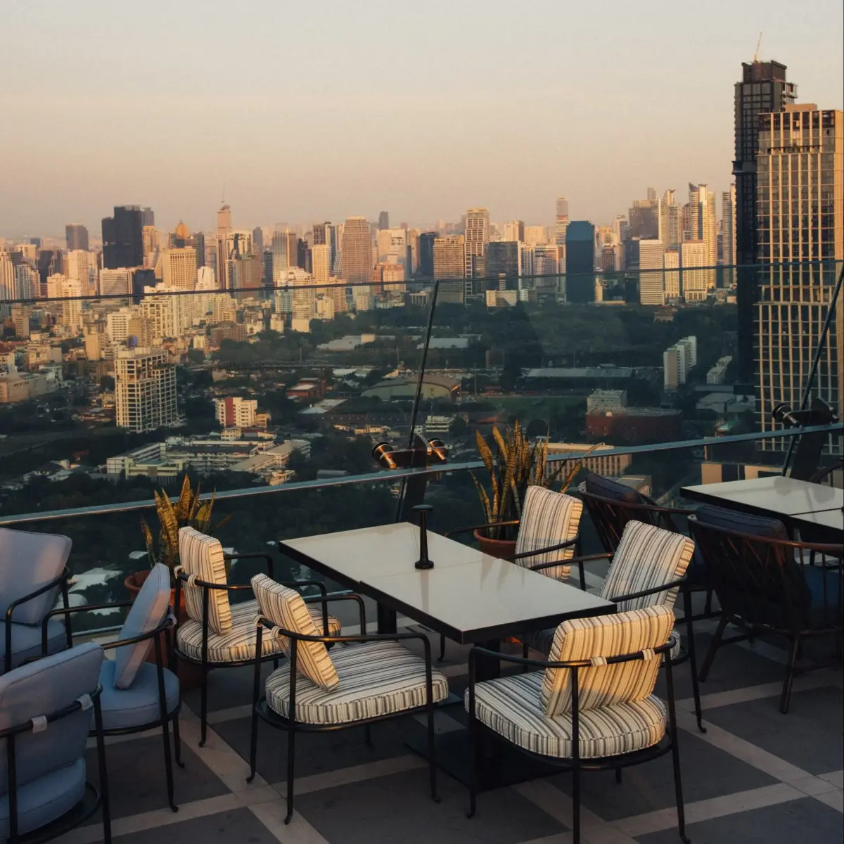 Spire Rooftop Bar - Photo 2