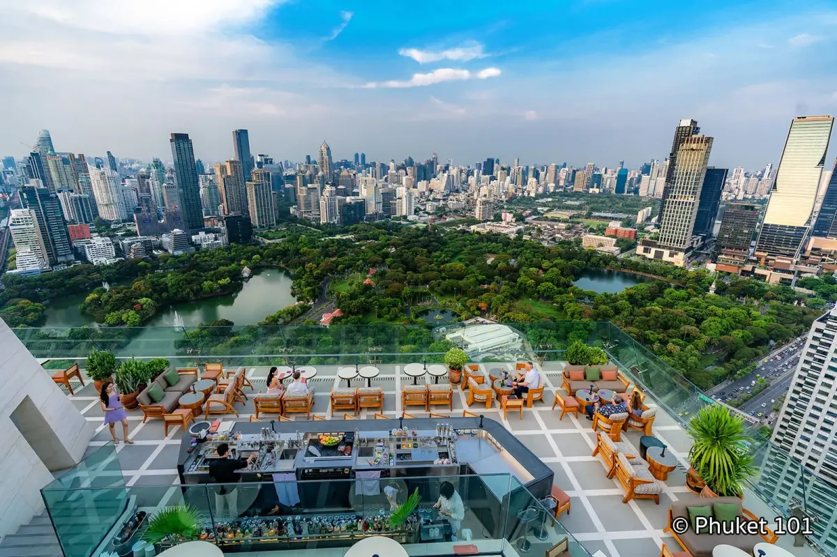 Spire Rooftop Bar - Rooftops in Saladaeng, Bangkok