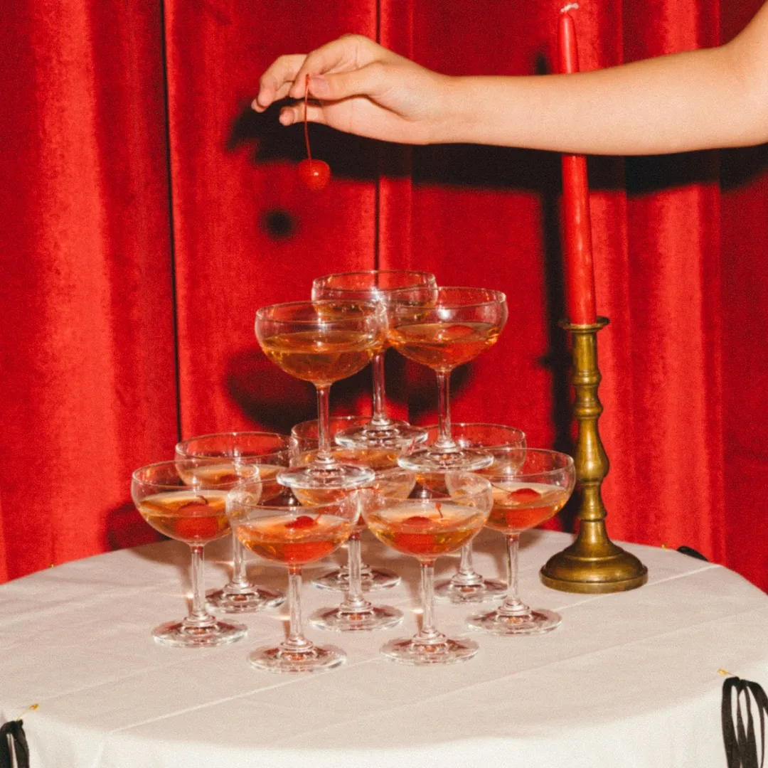 The Red Door - Photo 3