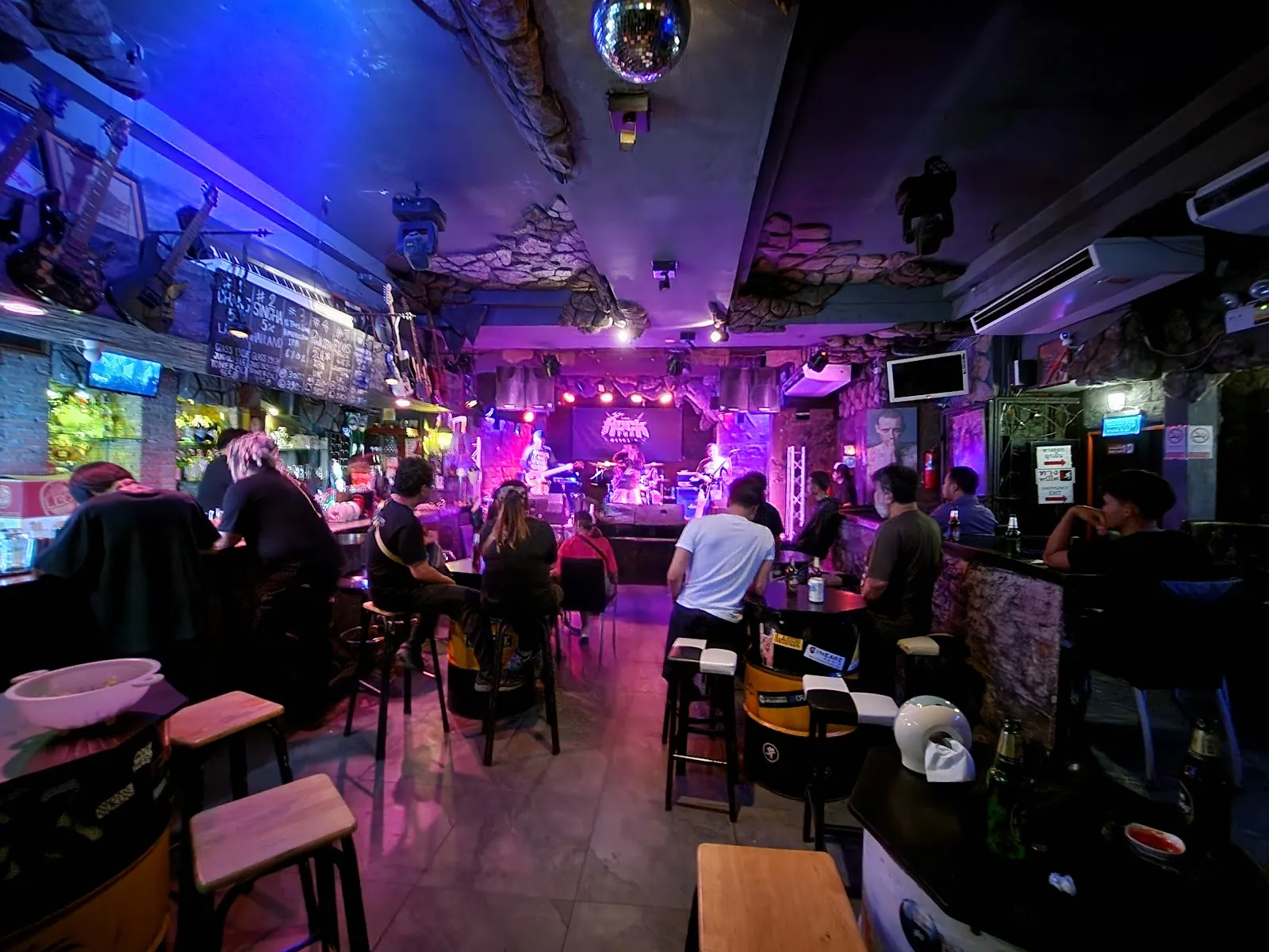 The Rock Pub - Photo 1