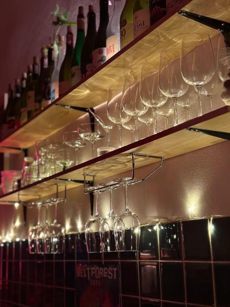 Unfussy Bar - Photo 2