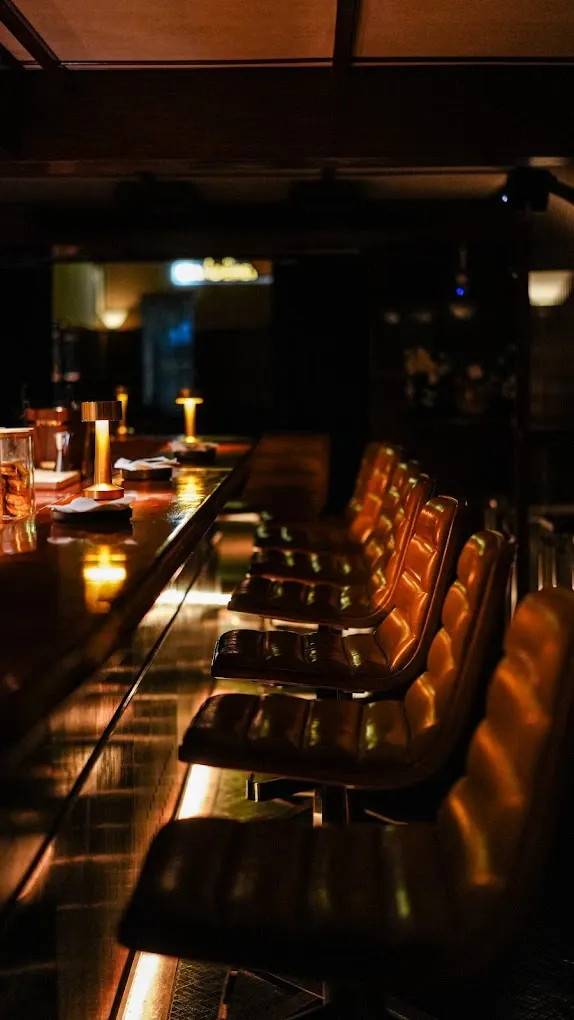 WYWS Cocktail Bar - Photo 3