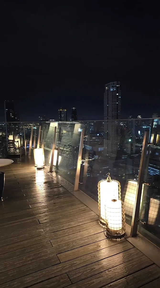 Yao Rooftop Bar & Lounge - Photo 5